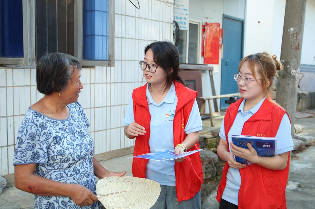 efa580b658e1446beda9f87ec8228c7f efa580b658e1446beda9f87ec8228c7f