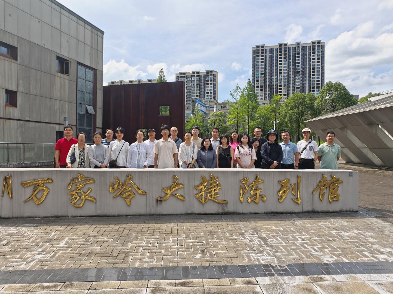 81a51a845ab89ed6226d470045b4402 81a51a845ab89ed6226d470045b4402