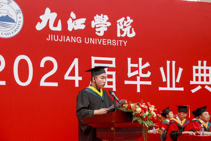 学生代表 学生代表